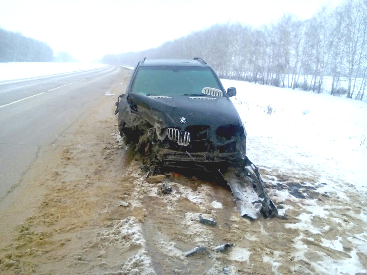 На М6 «Каспий» столкнулись Porsche Cayenne и BMW X5 | 20.12.2016 | Тамбов -  БезФормата