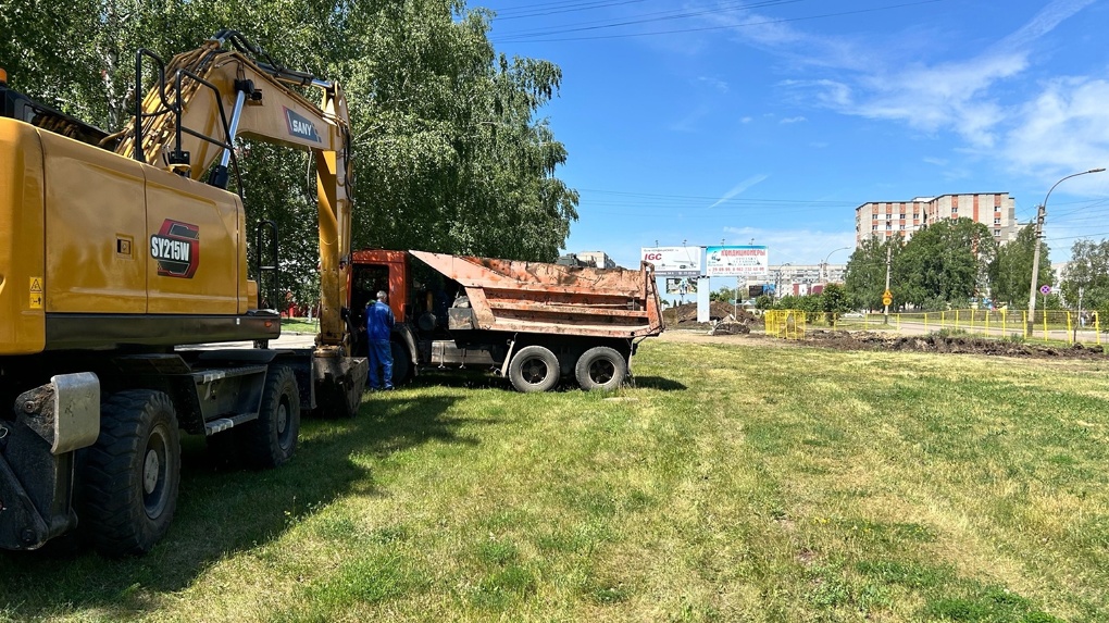 Коммунальщики начали замену почти километрового участка теплосети на севере Тамбова