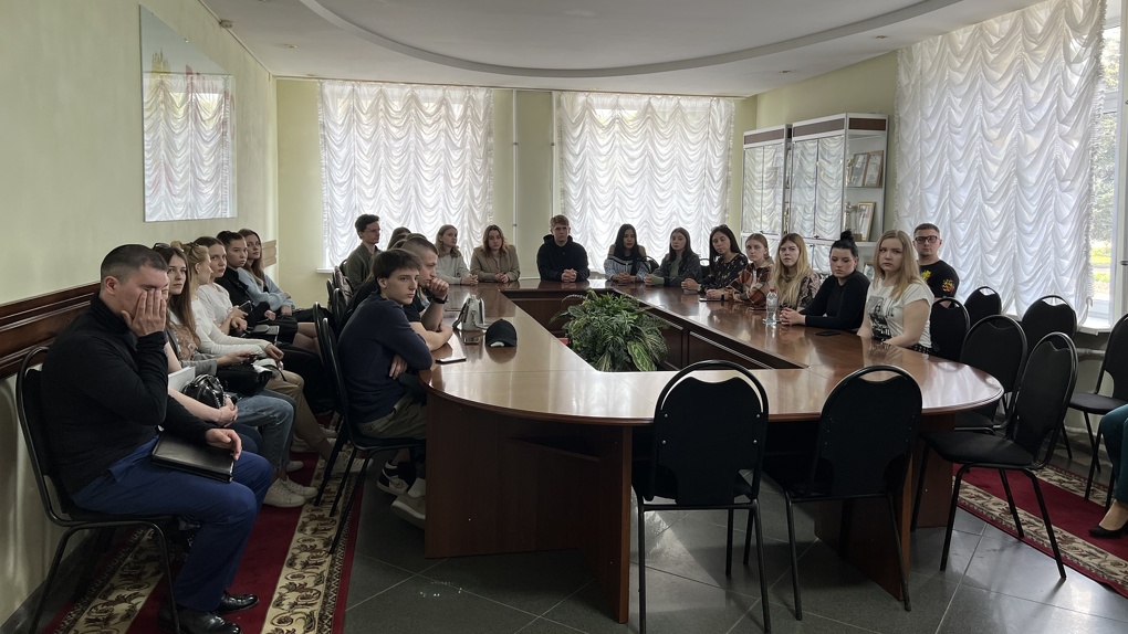 В Тамбовском филиале Президентской академии состоялось встреча с представителями прокуратуры