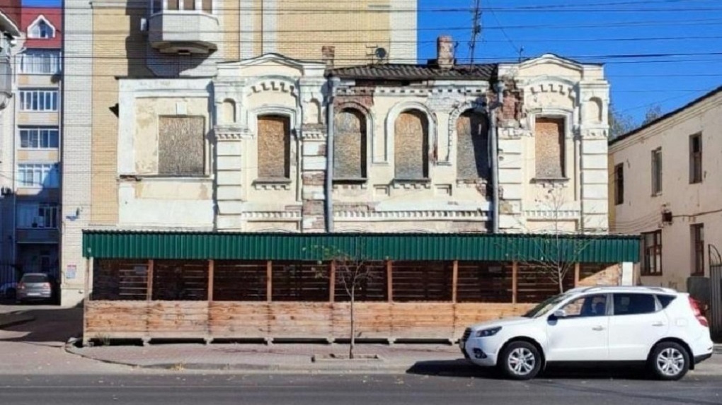 В Тамбове на 100 тысяч рублей оштрафовали собственника исторического дома