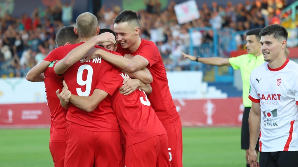 Тамбовские футболисты одержали победу над ФК «Салют Белгород» со счетом 3:1