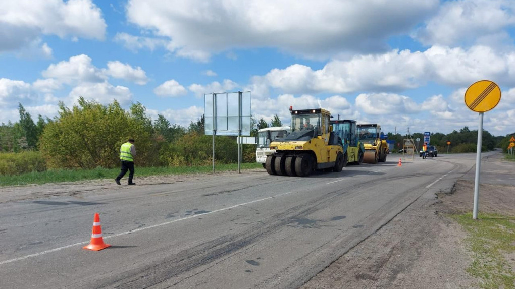 В Инжавинском округе ремонтируют дорогу к «Тамбовскому Артеку»