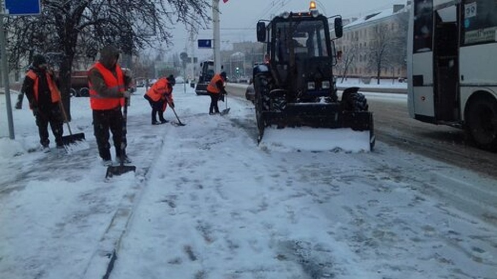 В Тамбове перевели городские службы на зимний режим уборки и содержания территории