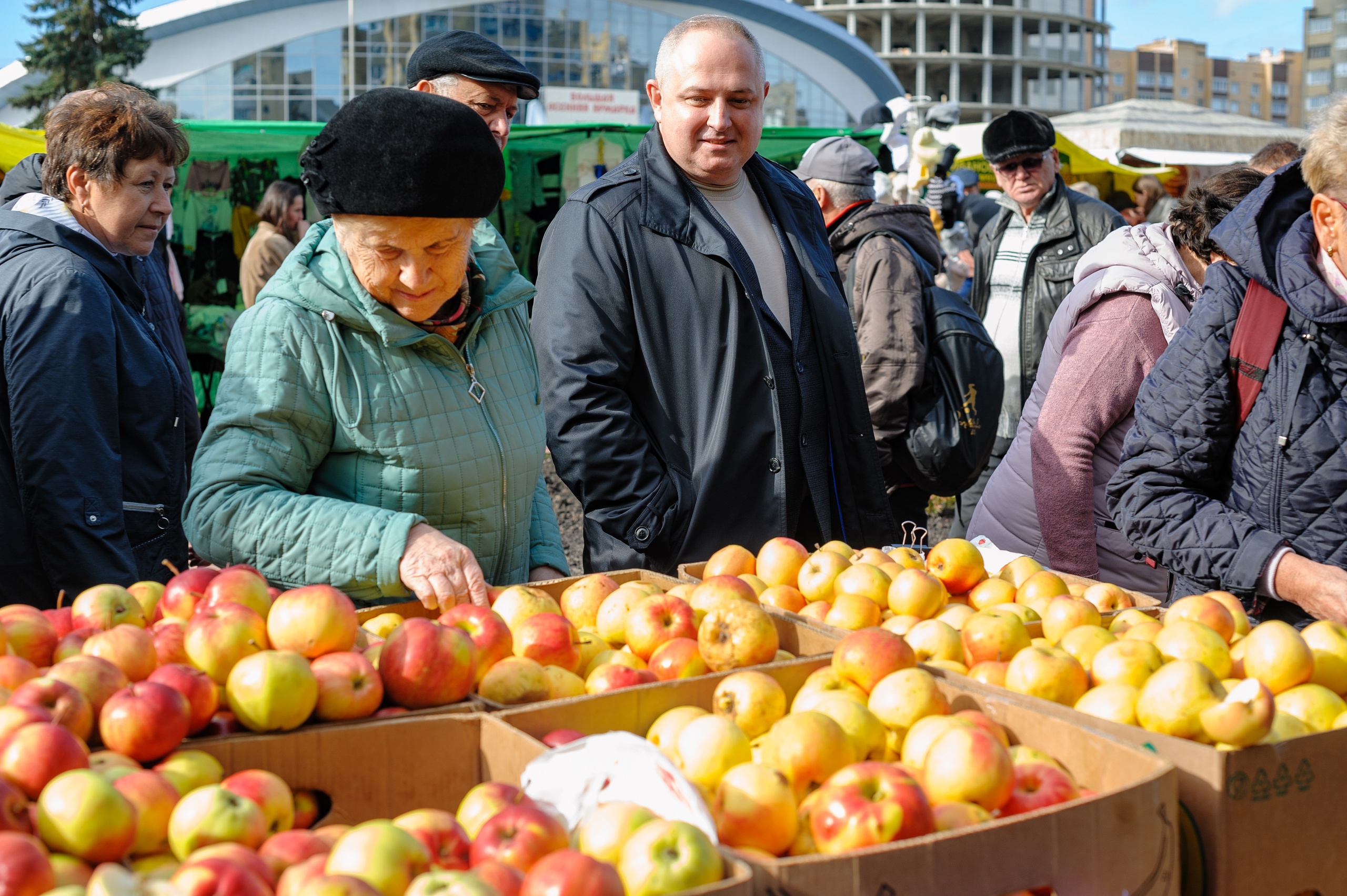 На Большой осенней ярмарке в Тамбове свою продукцию представили 300  предпринимателей - Новости - vtambove.ru