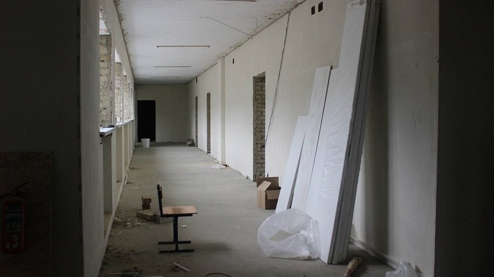В Устьинской школе Моршанского района активно ведут ремонтные работы