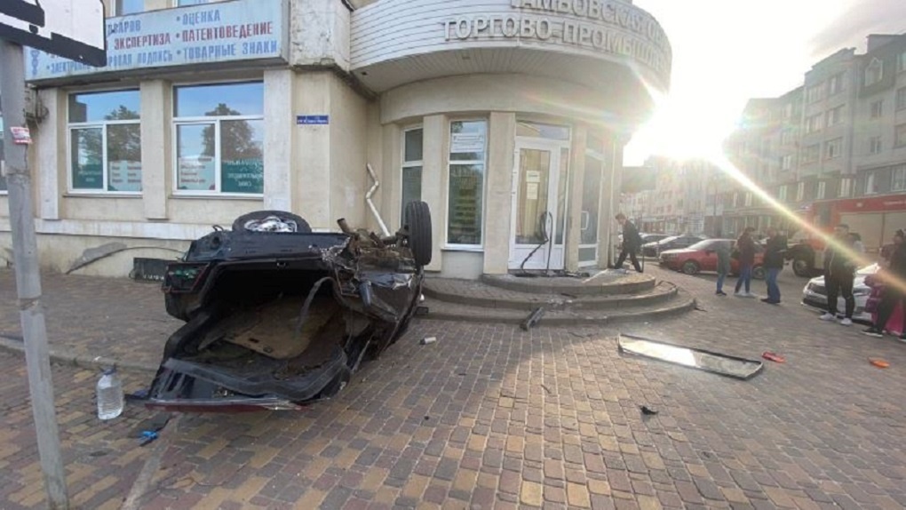 В дорожной аварии в центре Тамбова пострадали три человека