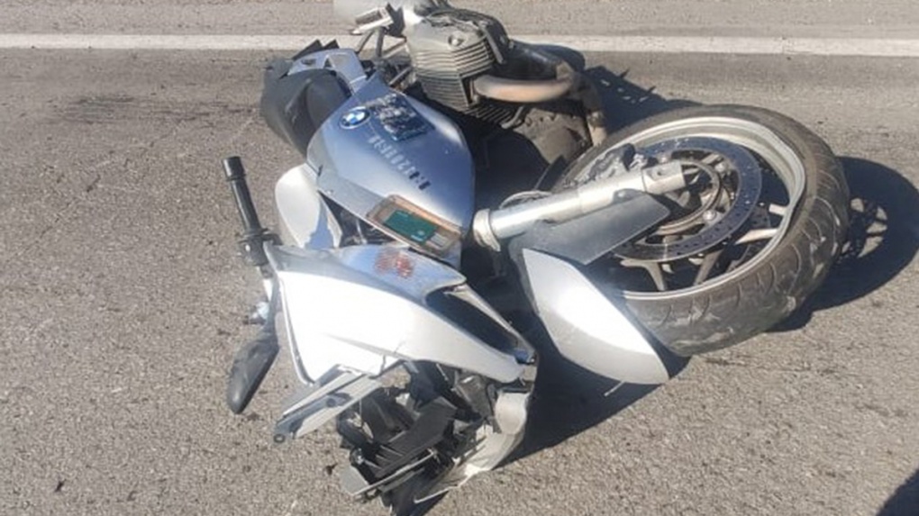 На трассе в Тамбовском районе мотоциклист погиб под колесами фуры