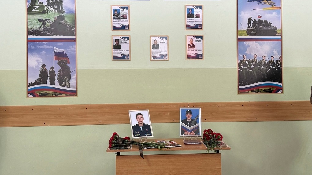 В школе №31 города Тамбова открыли Парту Героя в память Сергея Зайцева и Константина Абрамова