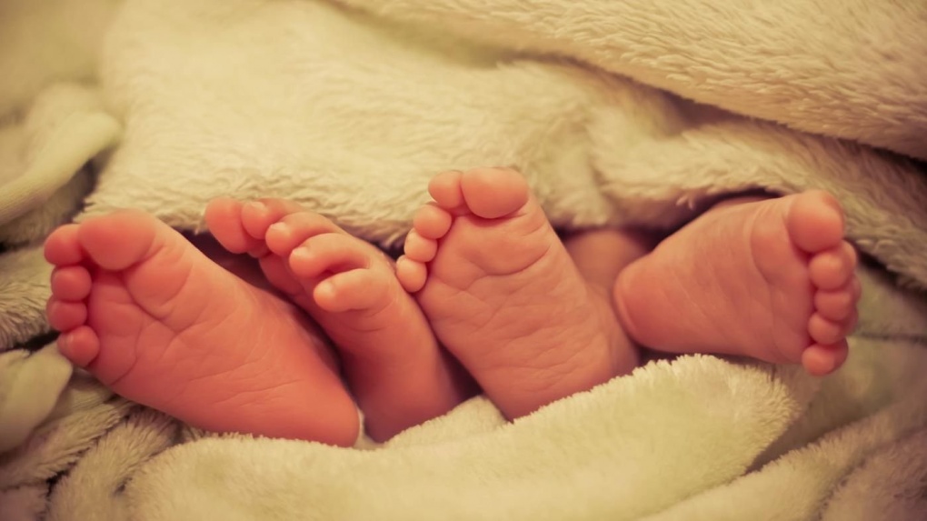 В прошедшем месяце в Тамбовской области родились четыре пары двойняшек