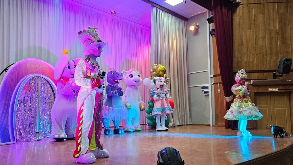 Детей участников СВО в Тамбове пригласили на новогодний концерт (0+)